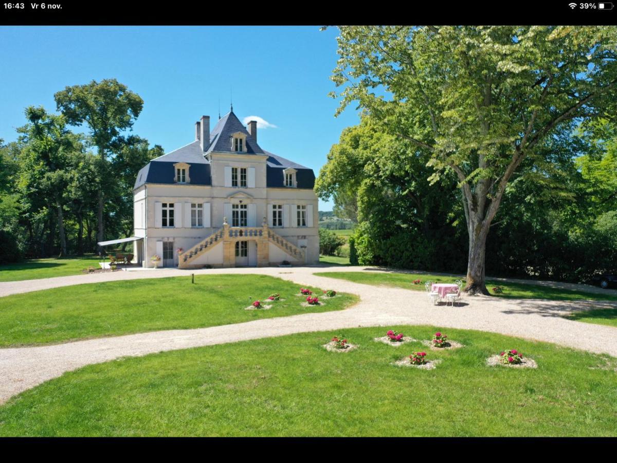 Manoir Le Coutureau Maisons D'Hotes Rouffignac-de-Sigoules Luaran gambar